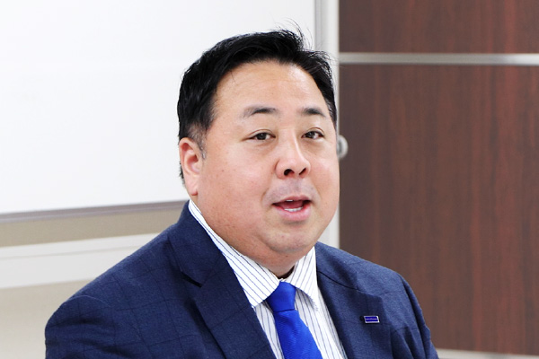 天野 智敦代表取締役社長