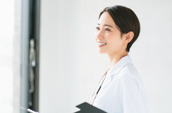 疾患・症状のページに記事の監修者情報を掲載する